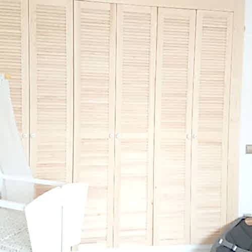 Ahşap Panjur Kapaklı Dolap